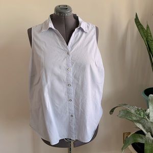 Forever21 + light blue sleeveless blouse size 2X
